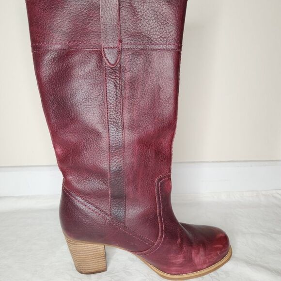 Timberland Burgundy Leather Riding Boots - Picture 5 of 13